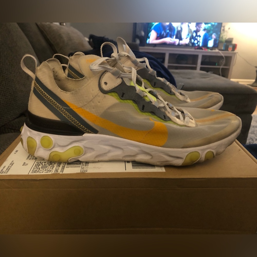 Nike react 87
